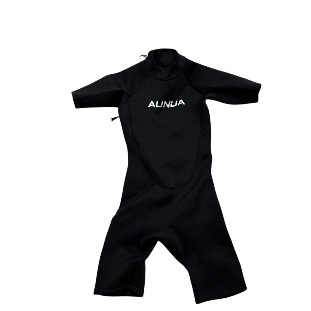 Boys Aunua Brand Black Neoprene Short Sleeve Wetsuit Size 12‎
